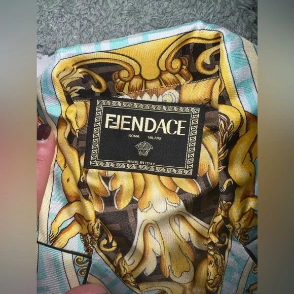 Fendace gold baroque pyjama top - Picture 5 of 5